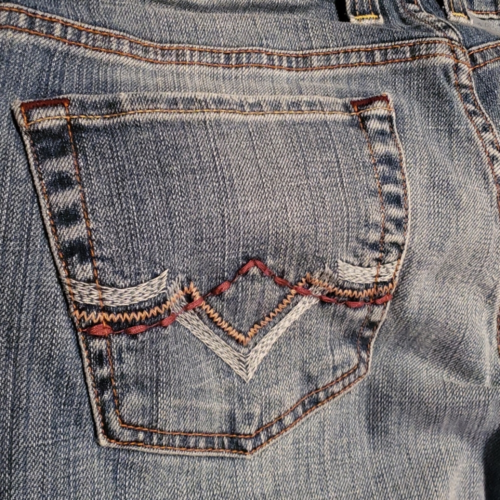 Lucky Brand Low Rise Light Wash Bootcut Jeans Whiskered Sz 26 - Picture 9 of 16